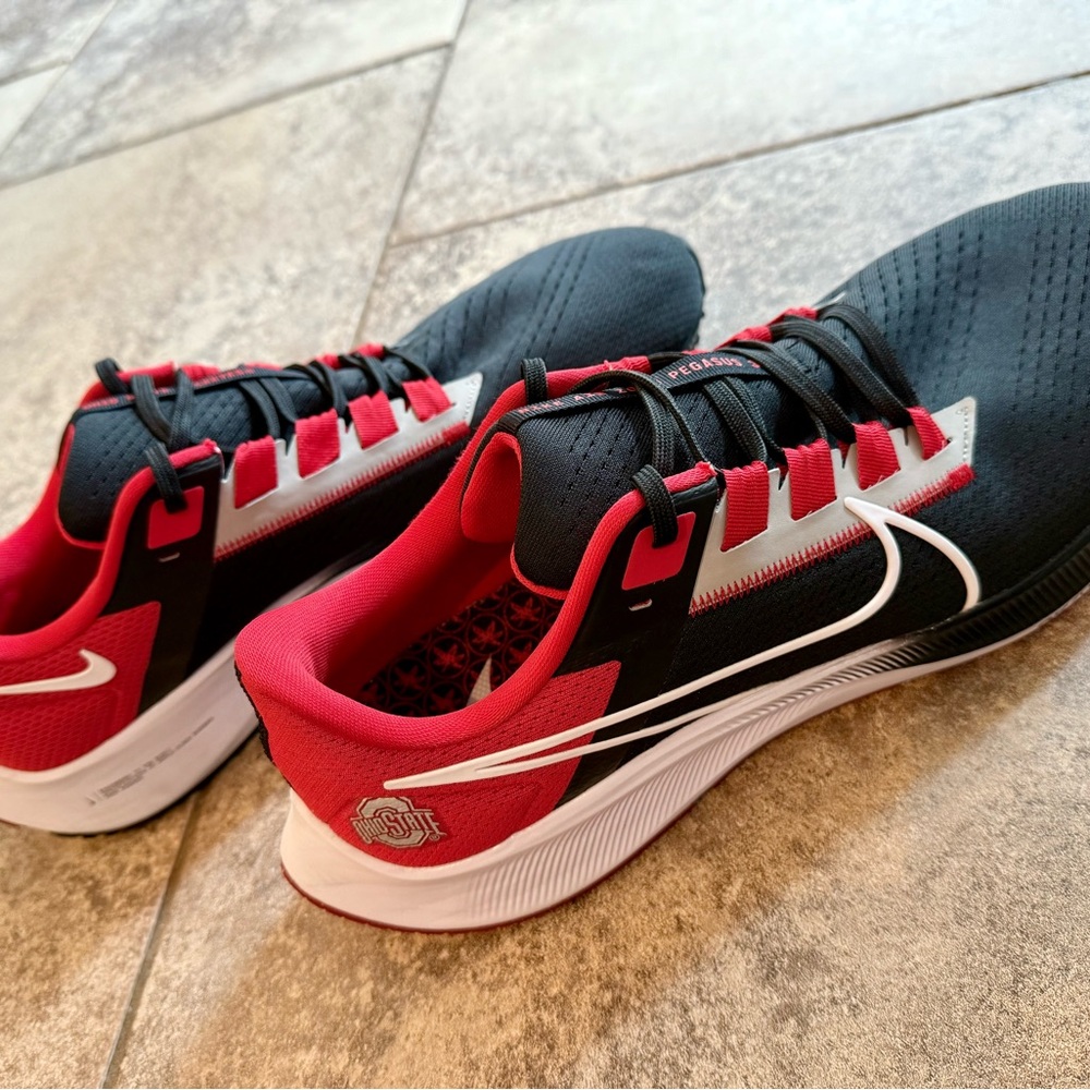 Ohio State Buckeyes NIKE Zoom Pegasus 38 Black Red Shoes Size 14 EUC Worn Once!